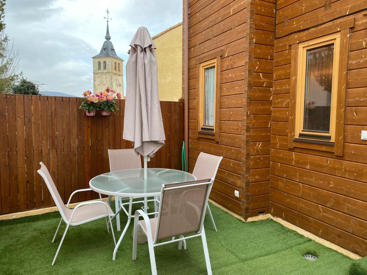 Apartamento Apartamento Rural La Casita de Mateo Rascafría Exterior foto